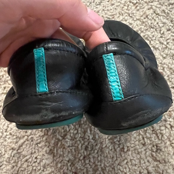 Tieks Matte Black Flats Size 9 - Picture 5 of 6